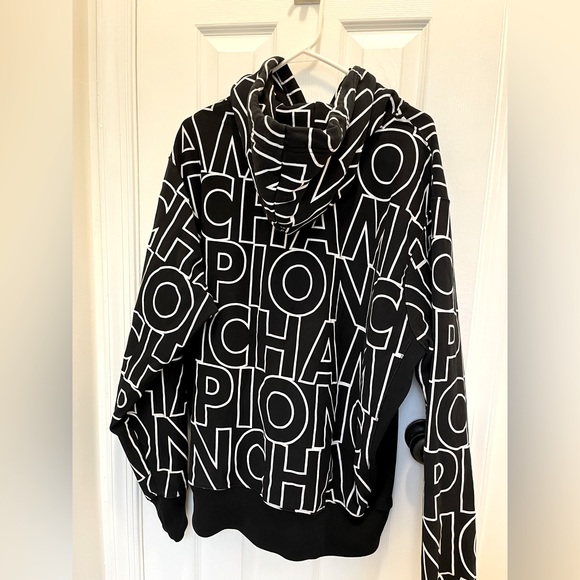 Champion Men’s Reverse Weave Hooded Sweatshirt - Picture 3 of 8